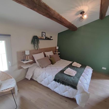 Appartement Au Calme Proche Centre Вільнев-лез-Авіньйон Екстер'єр фото