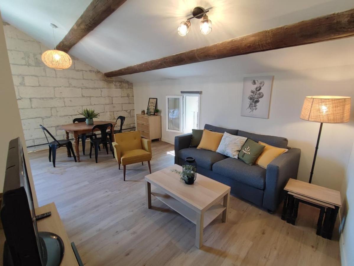 Appartement Au Calme Proche Centre Вільнев-лез-Авіньйон Екстер'єр фото
