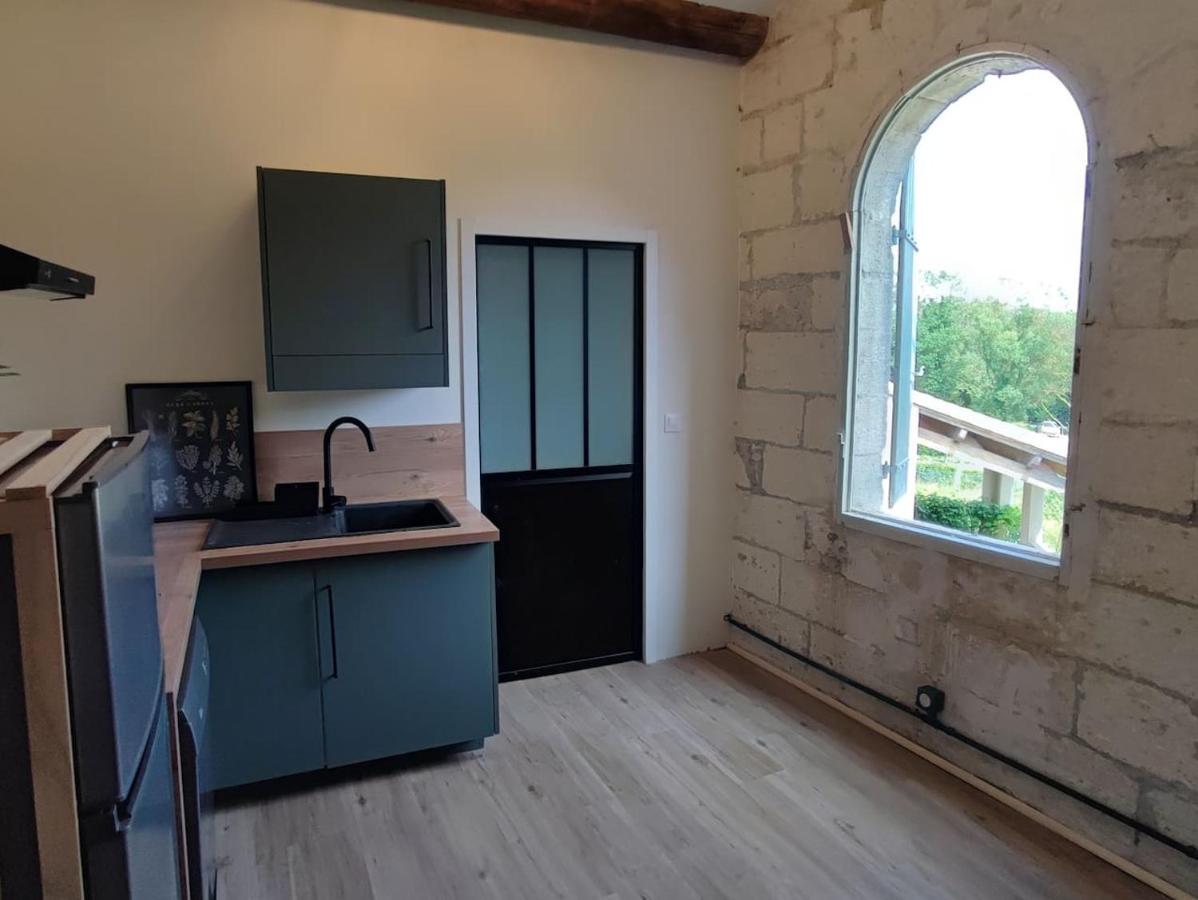 Appartement Au Calme Proche Centre Вільнев-лез-Авіньйон Екстер'єр фото