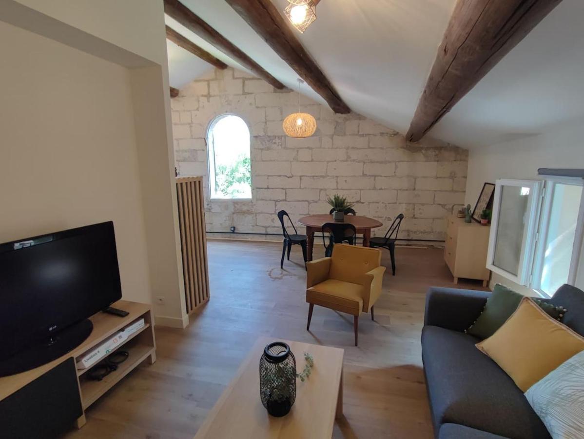 Appartement Au Calme Proche Centre Вільнев-лез-Авіньйон Екстер'єр фото